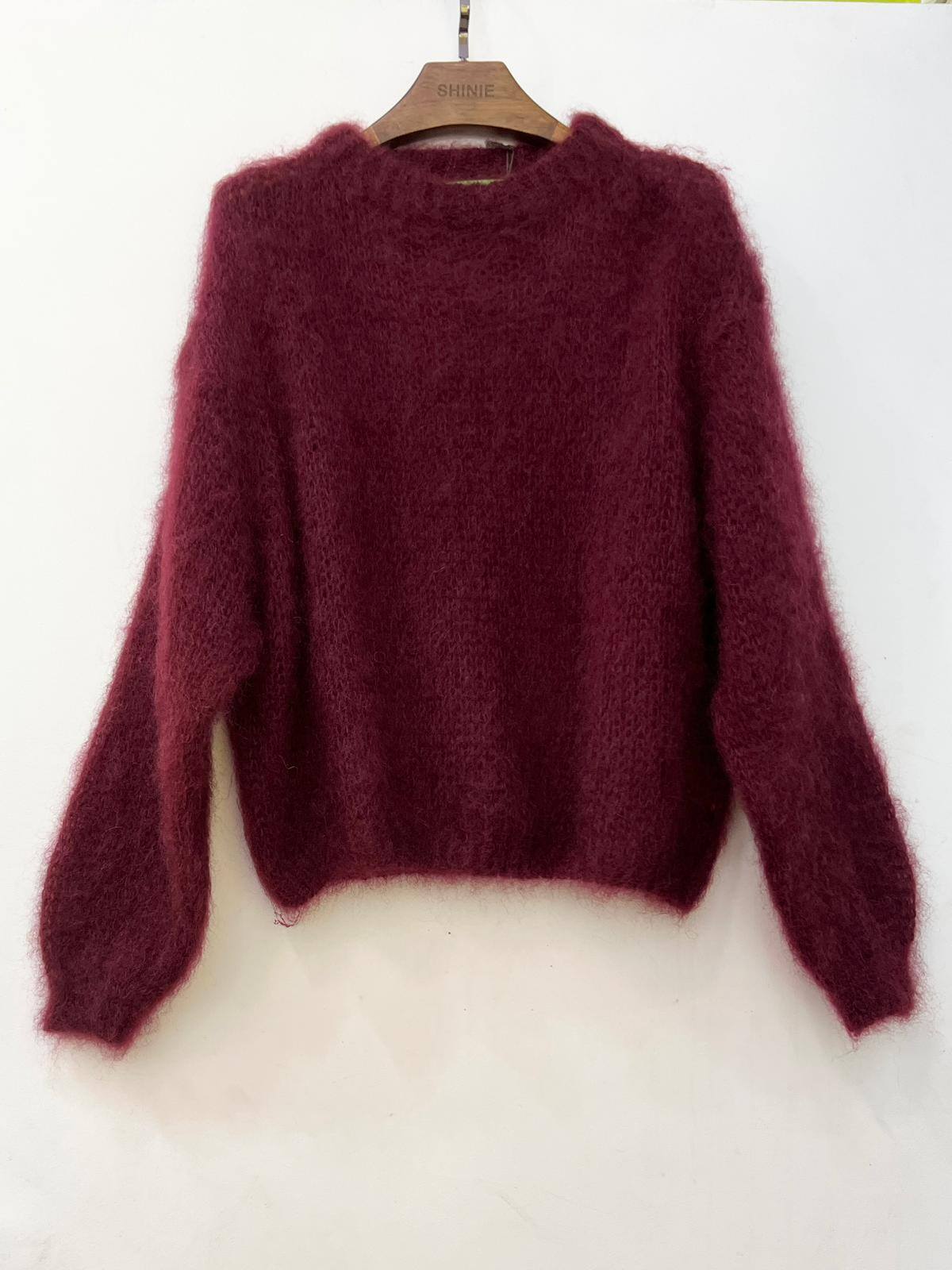 Kid mohair sweater in deep bordeaux red, lightweight and cozy, timeless loose fit. | Bordo moheros megztinis – lengvas, jaukus, laisvo silueto.