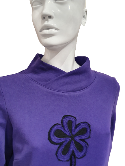 Violetinis džemperis